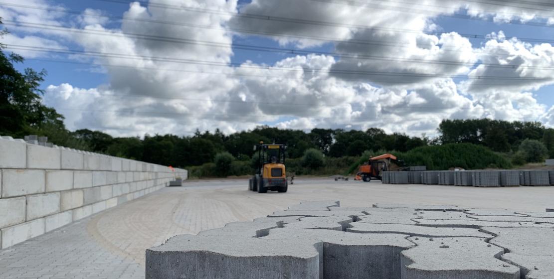 b1f6a5f3 80fd 4154 9a0d 44d59368253b