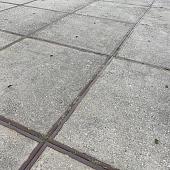 Gebruikte betonplaat 200x200x14 met hoeklijn B-keus