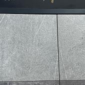 Keramische tegel Livigno Dark Grey 60x60x2 cm