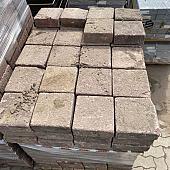 Gebruikte betonklinkers, 21x21x8 cm heide rood (op pallets)