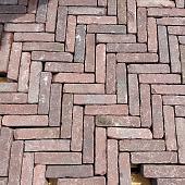 Oude gebakken waalformaten Groenlo (op pallets)
