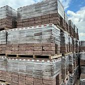 Gebruikte betonklinkers, 21x21x8 cm heide rood (op pallets)