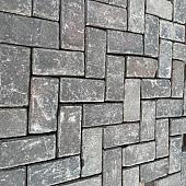 Oude gebakken keiformaten Veendam (op pallets)