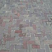 Oude gebakken keiformaten Miste (op pallets)