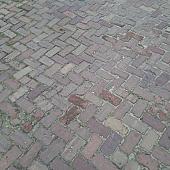 Oude gebakken keiformaten Miste (op pallets)