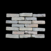 Oude gebakken waalformaten Beek en Donk (op pallets)