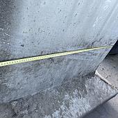 Keerwand gebruikt hoekelement 155x115/100x115 Grijs, hoogte x lengte x voet in cm.