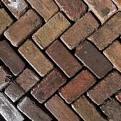 Oud gebakken keiformaten Tiel (op pallets)