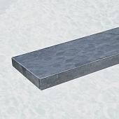 Vijverr. blue moon hon. linea 100x15x3 cm. Gezoet met facet