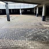 Gebruikte betonklinkers 21x10,5x8 Den Haag Grijs - Zwart (op pallets)