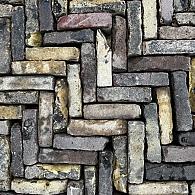 Oude gebakken waalformaten, onderbestrating de Veluwe (op pallets)