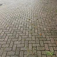 Gebruikte betonklinkers 21x10,5x8 cm Rood/Paars Doetinchem