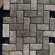 Gebruikte betonklinkers, 7 cm zwart, type Lobith, (op pallets)