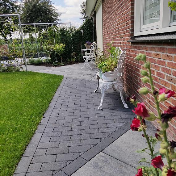 Patio betonstraatsteen 6 cm black TOP mini facet komo