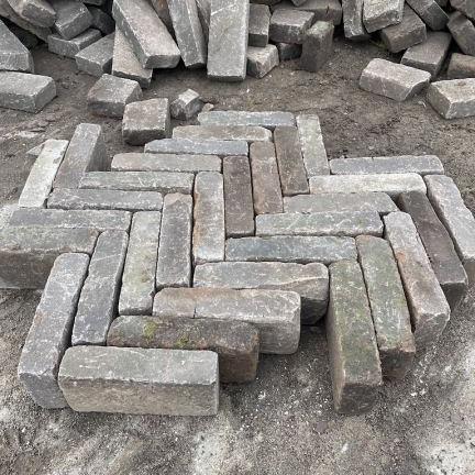 Oude gebakken rijnformaten Drempt (op pallets)
