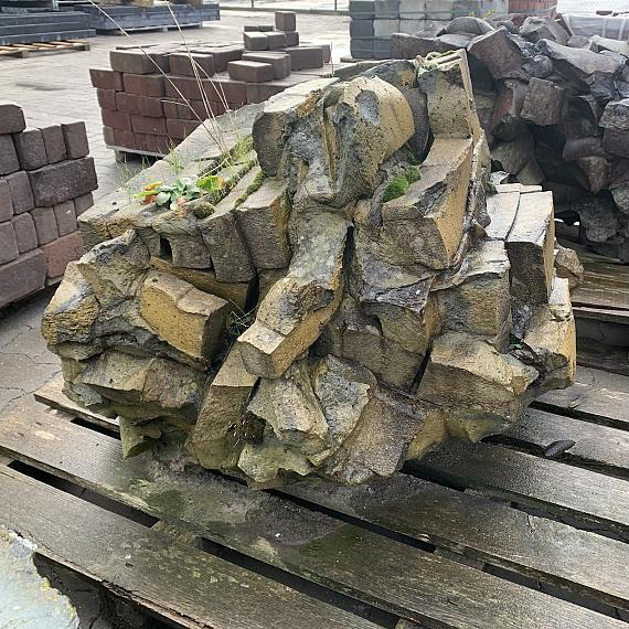 Onkol ca 65x70x70 cm Geel