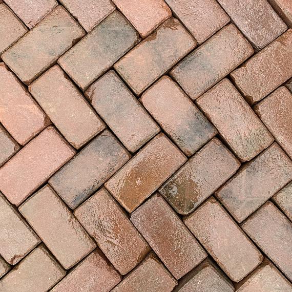 Oude gebakken keiformaten Rossa (op pallets)