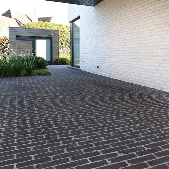 UWF60 Ares zwart bezand Getrommeld