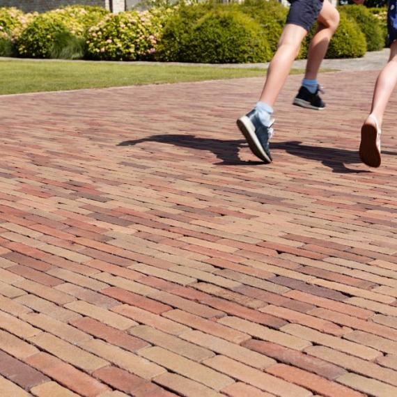 UWF60 Varia WS geel rood bont onbezand Getrommeld