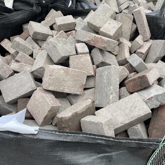 Oude gebakken waalformaten WL (variabele lengtes in bigbag)