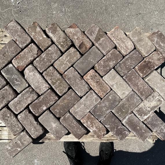 Oude gebakken keiformaten Eefde groot (op pallets)