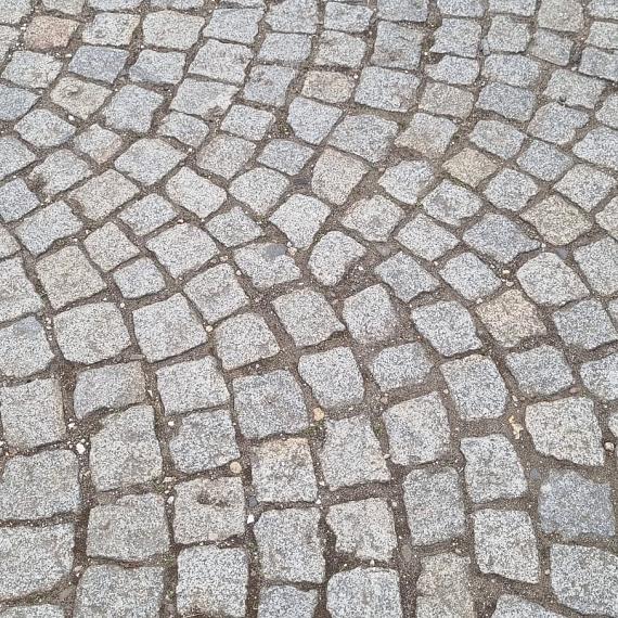 Portugees graniet 9/11 gebruikt in bigbags á ca 1300 kg.