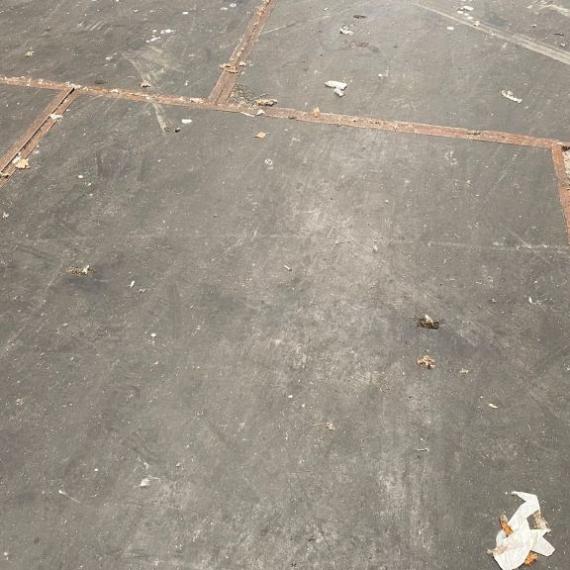 Gebruikte betonplaat 200x200x12 met hoeklijn A-keus