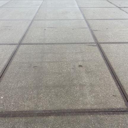 Gebruikte Stelconplaat 200x200x14 met hoeklijn A- Keus