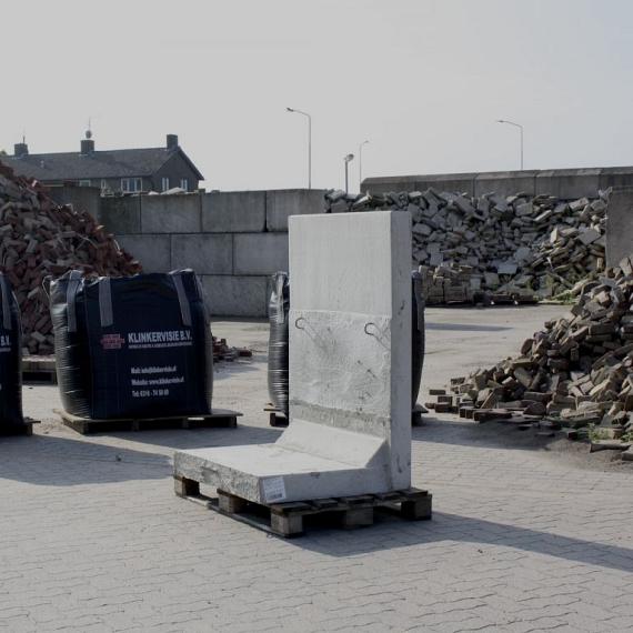 Profi- Keerwand grijs 130 cm hoog, 99 cm Lang, ca.79-85 cm voet