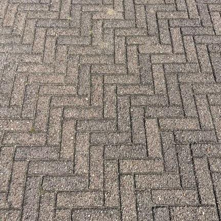 Gebruikte betonnen dikformaten Genuanceerd (op pallets)
