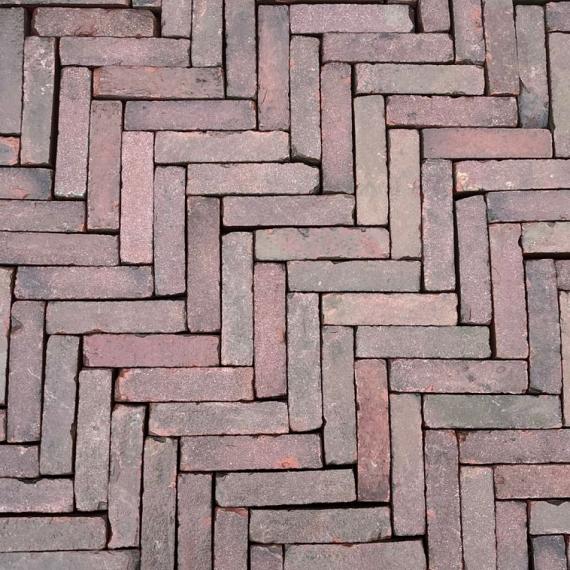 Oud gebakken waalformaat Groesbeek strak (op pallets)