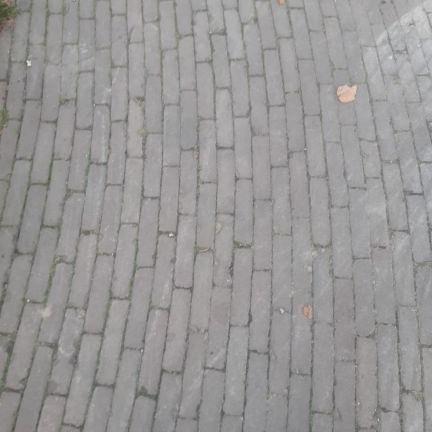 Oude gebakken waalformaten Lobith (op pallets)