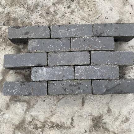 Oude gebakken dikformaten Beekbergen (op pallets)