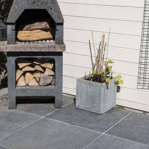 Black beauty basic 60x60x3 cm. gespleten
