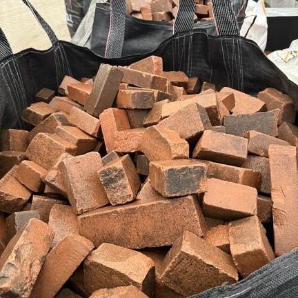 Oude gebakken Groot waalformaten Uden Variabele lengte (in bigbags)