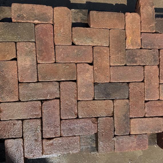 Oude gebakken dikformaten Spoorzicht Plat (op pallets)