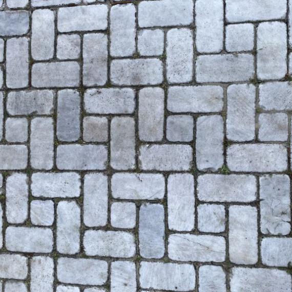 Gebruikte marmeren straatstenen, 20x10x en 10x10x5, losgestort