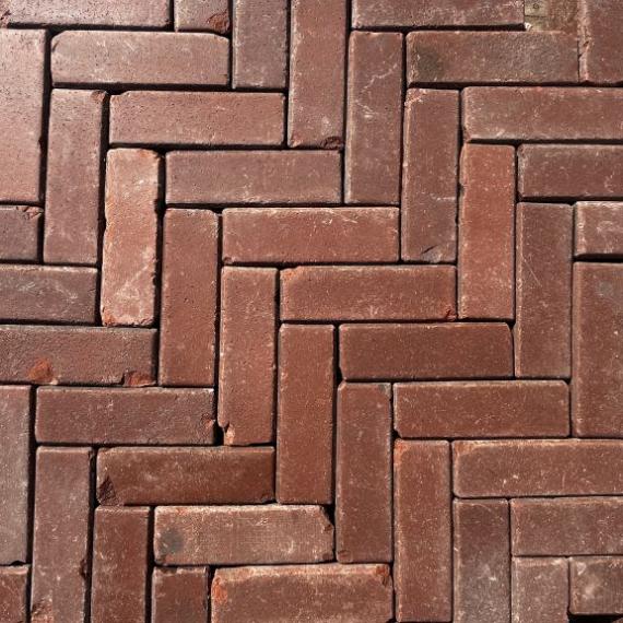 Oude gebakken dikformaten Munchen (op pallets)