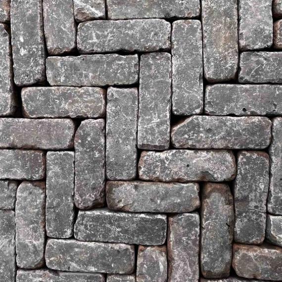 Oude gebakken dikformaten rood/paars Eerbeek (Op pallets)