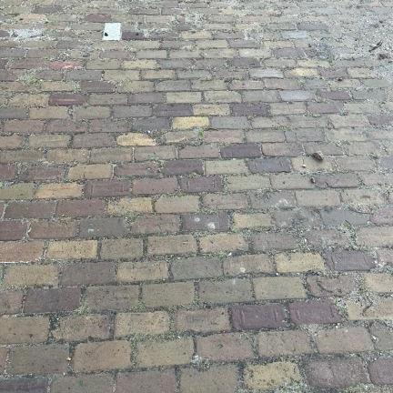 Oud gebakken keiformaat Wateringen (op pallets)