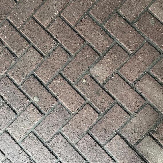 Gebruikte betonklinkers 21x10,5x8 Den Haag Heide (losgestort)