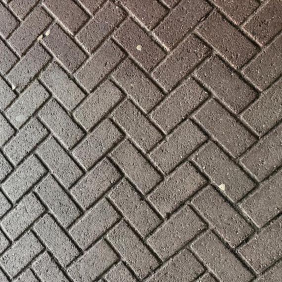 Gebruikte betonklinkers 21x10,5x8 Den Haag Heide (losgestort)