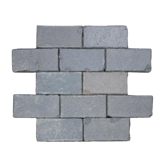 Oude gebakken keiformaten Nimma (op pallets)