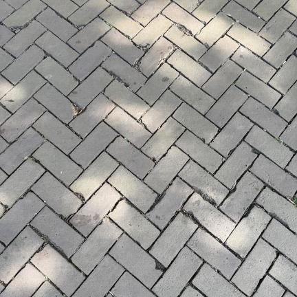Oude gebakken platdikformaten Laren Brons (losgestort)