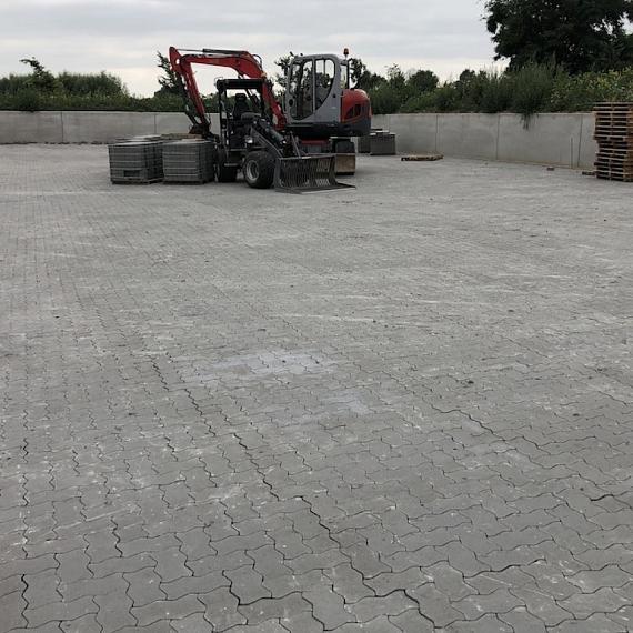Sinpro 8 cm grijs (met facet en deklaag)
