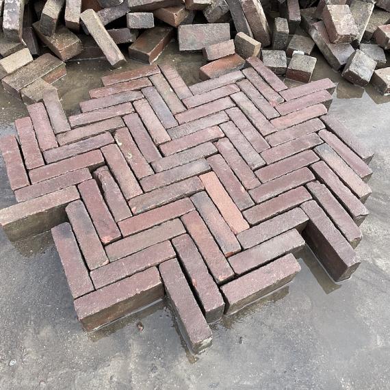 Oud gebakken waalformaten wl (op pallets)