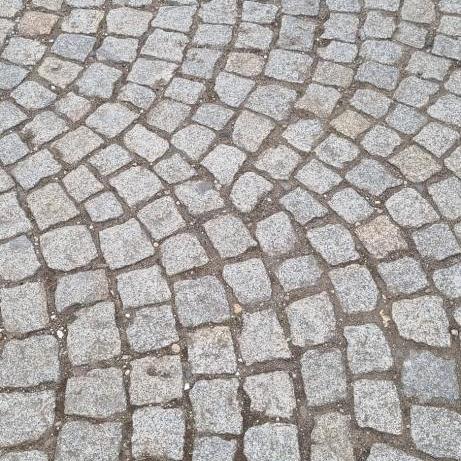 Portugees graniet 9/11 gebruikt in bigbags á ca 1300 kg.