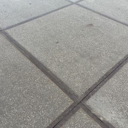 Gebruikte Stelconplaat 200x200x14 met hoeklijn B- Keus