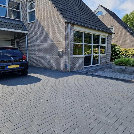 Nature top longstone 31,5x10,5x7 cm black