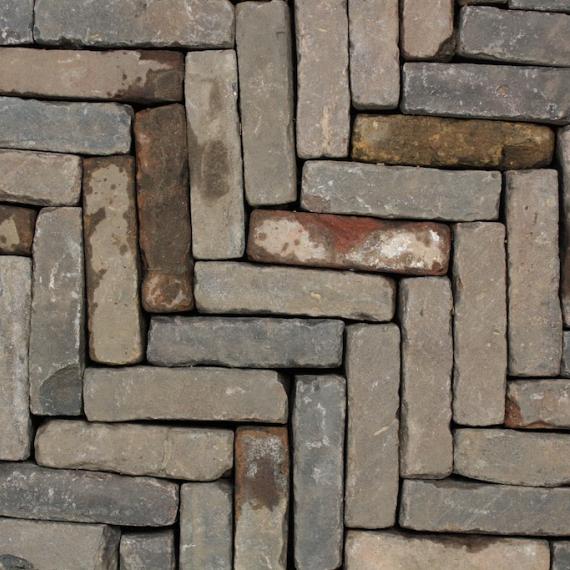 Oud gebakken waalformaten Bont (op pallets)